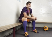 开云体育中国-梁靖崑率队破局，英格兰队力克中国队的背后与启示