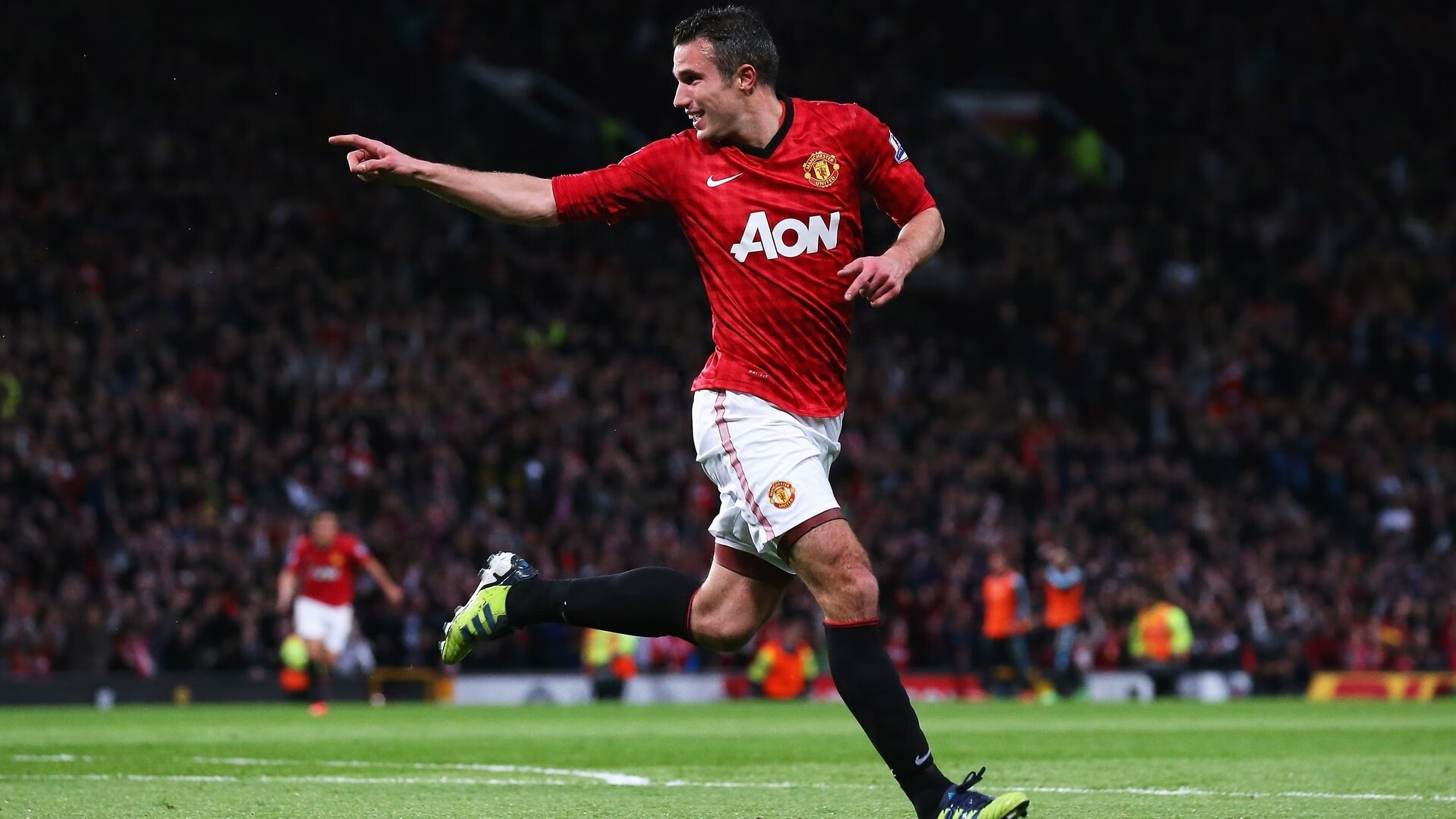 从巴黎到波哥大，一场逆袭与一个传奇的诞生—阿圭罗如何让法国足球在哥伦比亚的土地上惊艳世界