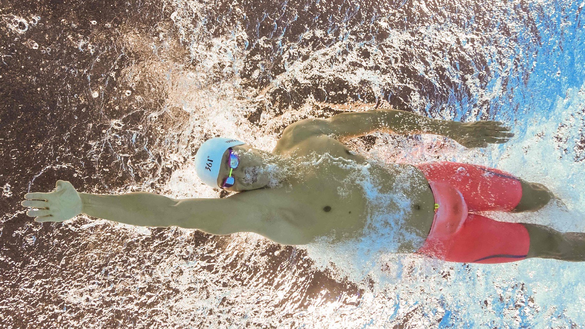 新秩序的诞生，哈斯车队战术碾压红牛二队，勒克莱尔上演统治级表演